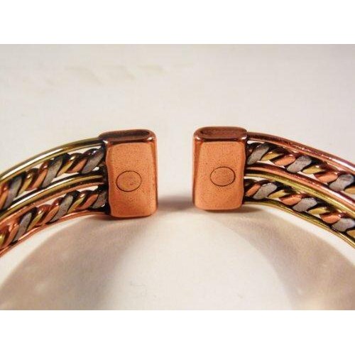 Magnetic Three Colour Twist Bracelet with Etched-0n Lines design Copper Magnetic Ring Set-5
