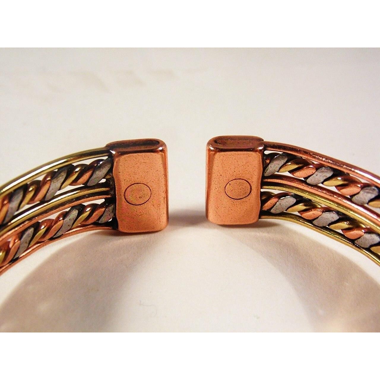 Unisex Magnetic Three Colour Twist Bracelet with smooth finish magnetic ring set-12