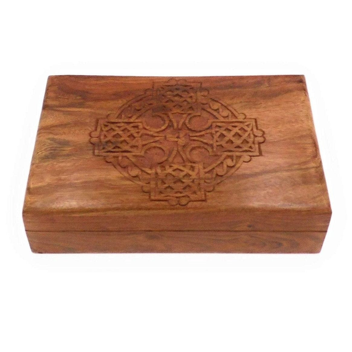 A Beautiful Carved Celtic Knot Design Wooden Box 23x15-3