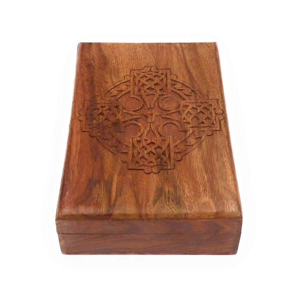 A Beautiful Carved Celtic Knot Design Wooden Box 23x15-2