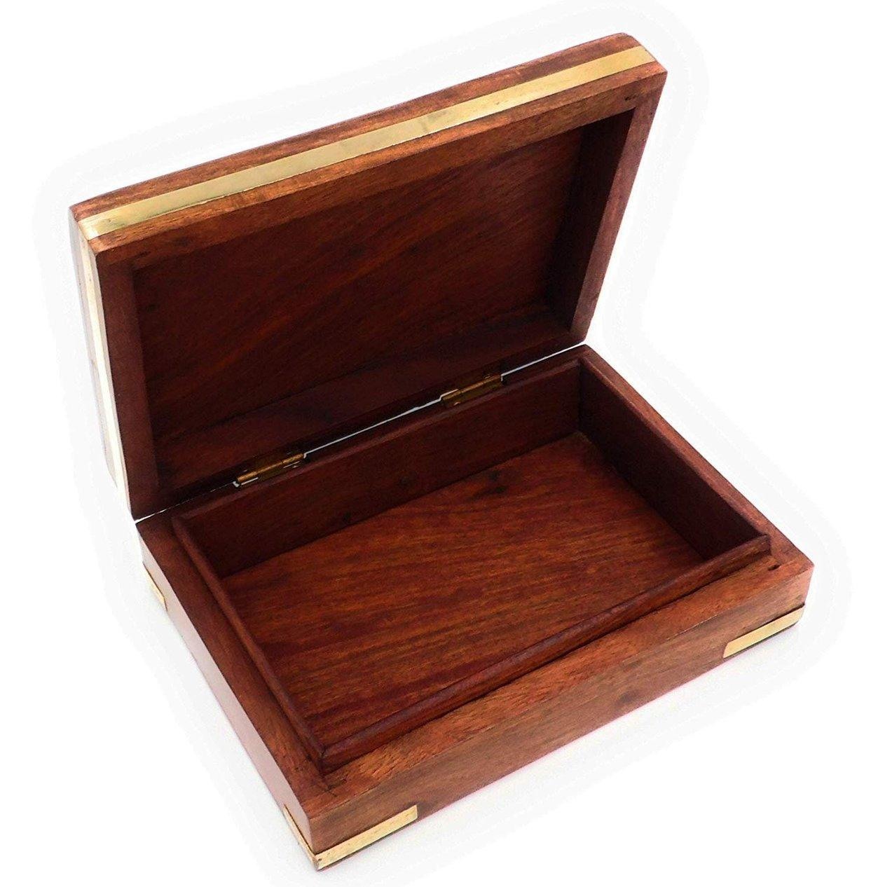 Wooden Cigar Box with a Brass inscribable Diamond shape.-3