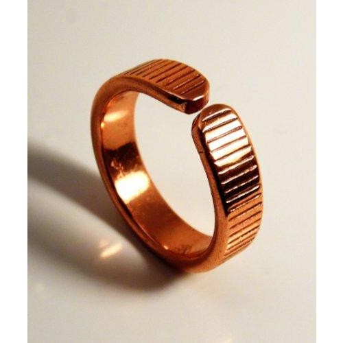 Richly Coloured Magnetic Copper Twisted Plait Bracelet with Etched-on Lines effect Magnetic Copper Ring Set-6